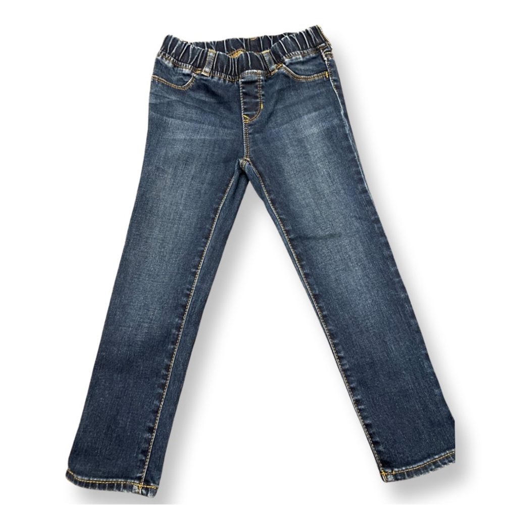 Gap Girls Size 5T Jeans/Jeggings NWOT